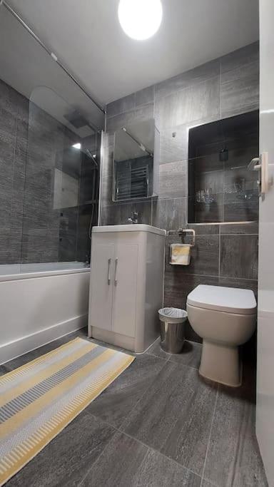 Central Apartment, Kings Cross 6 Mins Walk London Exterior photo